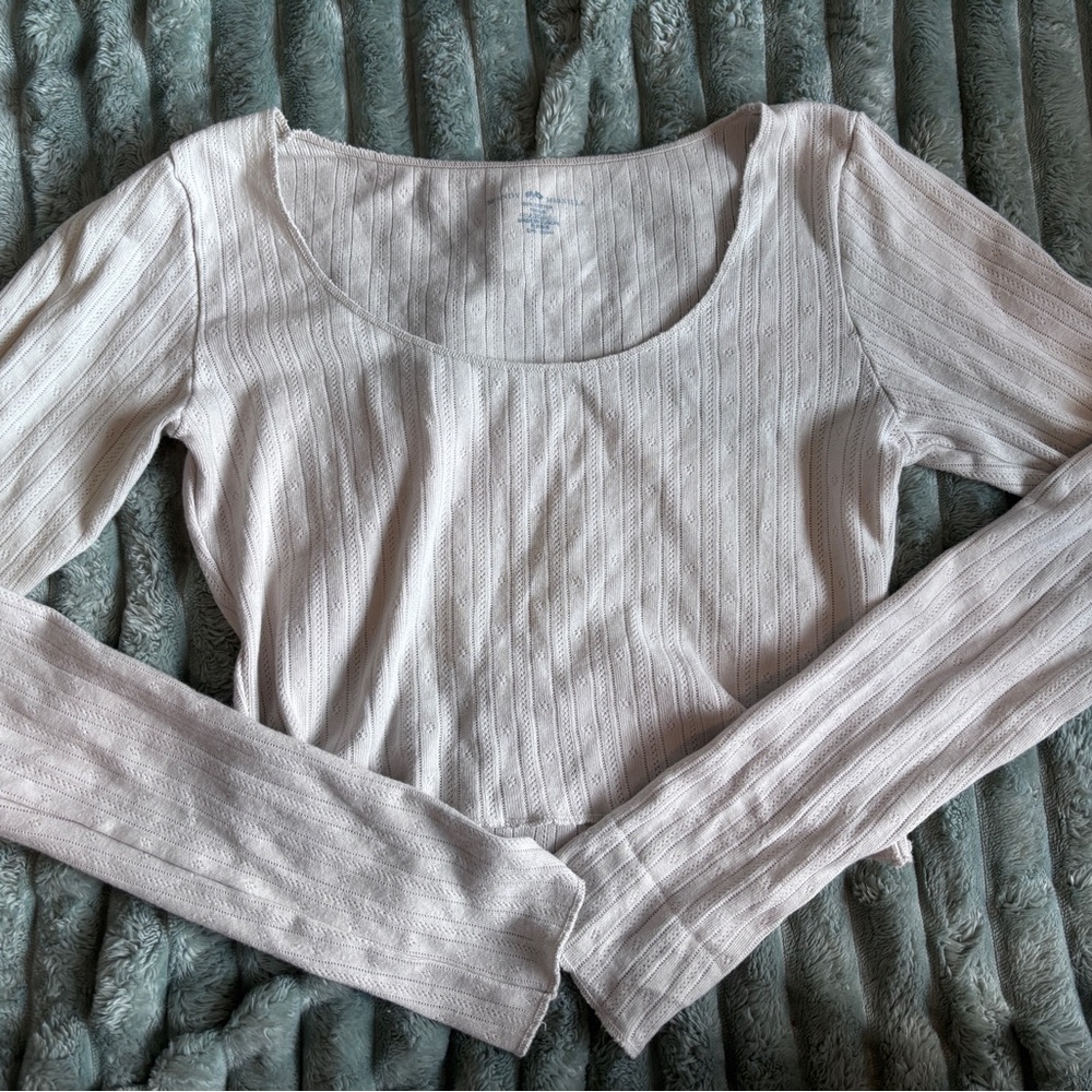 Brandy Melville Cropped Long Sleeve